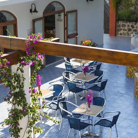La Mandorla 3* Barano d'Ischia